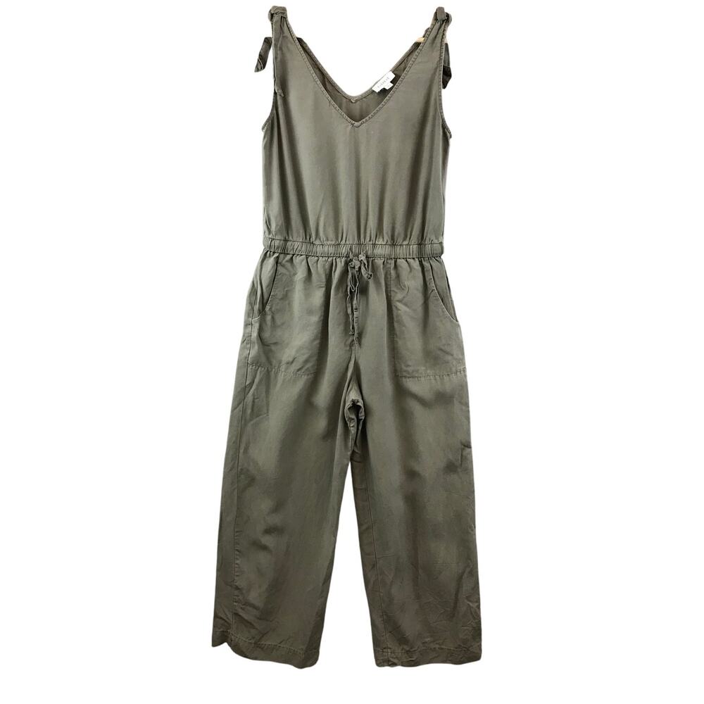 Evereve Jumpsuit  Sleeveless Tie Front Large Sporty Athleisure